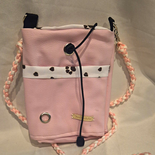 Leckerlitasche mit handyfach - leckerlitasche,